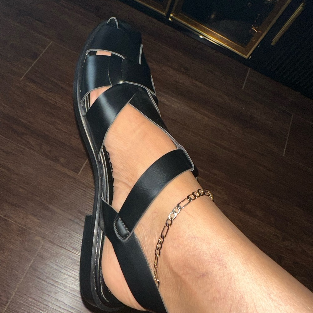 COPY - Sandals from Zara .. style called Fisherman